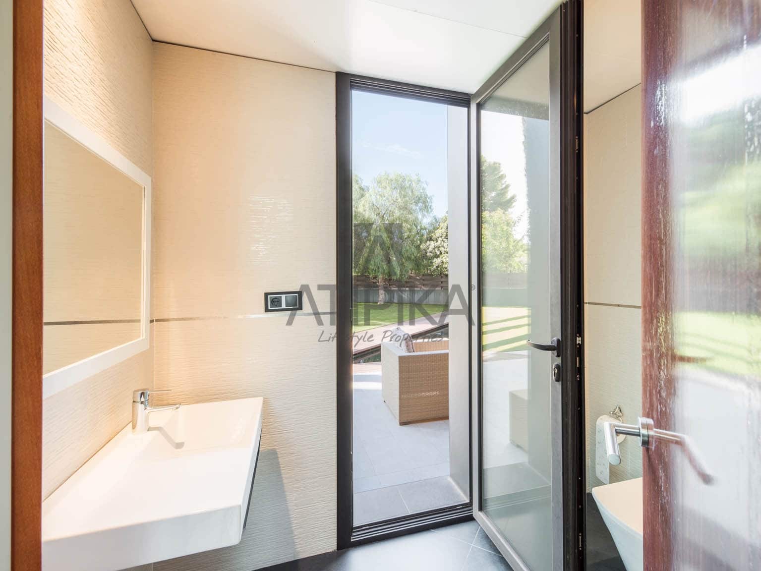 10 soverom Villa til salgs i Sitges med svømmebasseng - € 4 870 000 (Ref: 5098004)