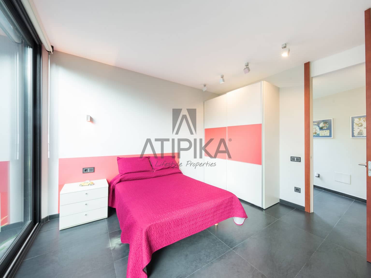 10 soverom Villa til salgs i Sitges med svømmebasseng - € 4 870 000 (Ref: 5098004)