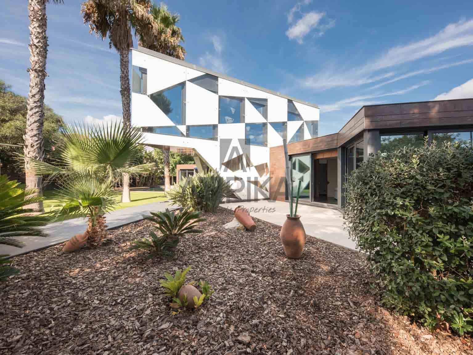 10 soverom Villa til salgs i Sitges med svømmebasseng - € 4 870 000 (Ref: 5098004)