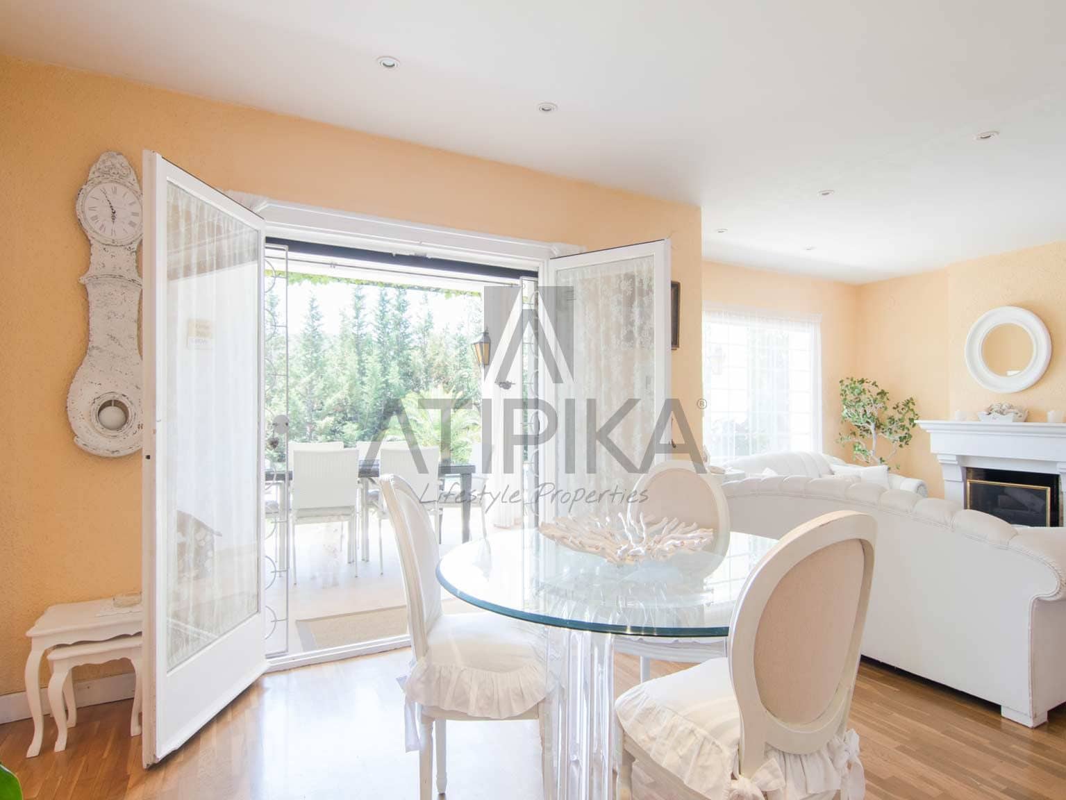 6 soveværelse Villa til salg i Sant Cugat del Valles med swimmingpool - € 1.900.000 (Ref: 5098035)