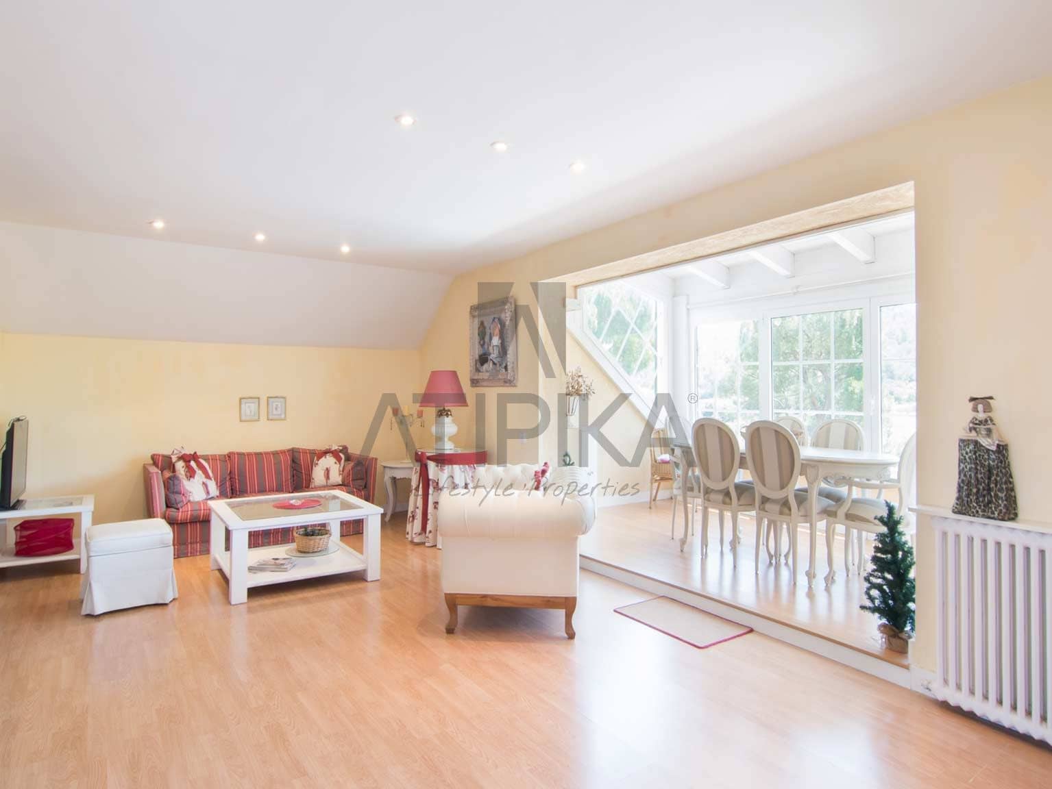 6 soveværelse Villa til salg i Sant Cugat del Valles med swimmingpool - € 1.900.000 (Ref: 5098035)