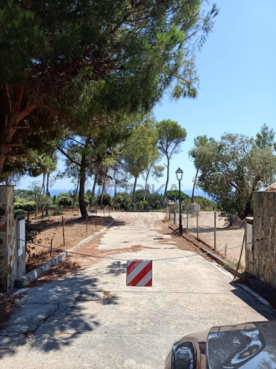 4 soveværelse Villa til salg i Sant Andreu de Llavaneres med swimmingpool - € 1.850.000 (Ref: 5098060)