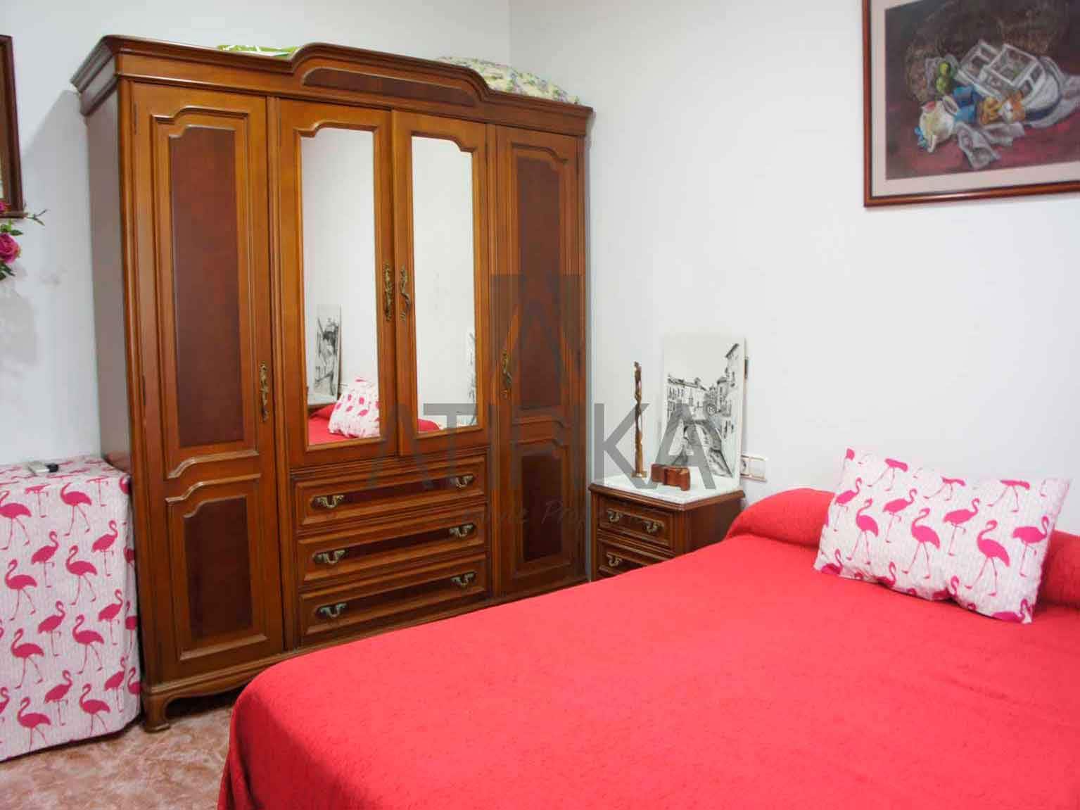 3 soveværelse Villa til salg i La Argentina med swimmingpool - € 990.000 (Ref: 5098063)