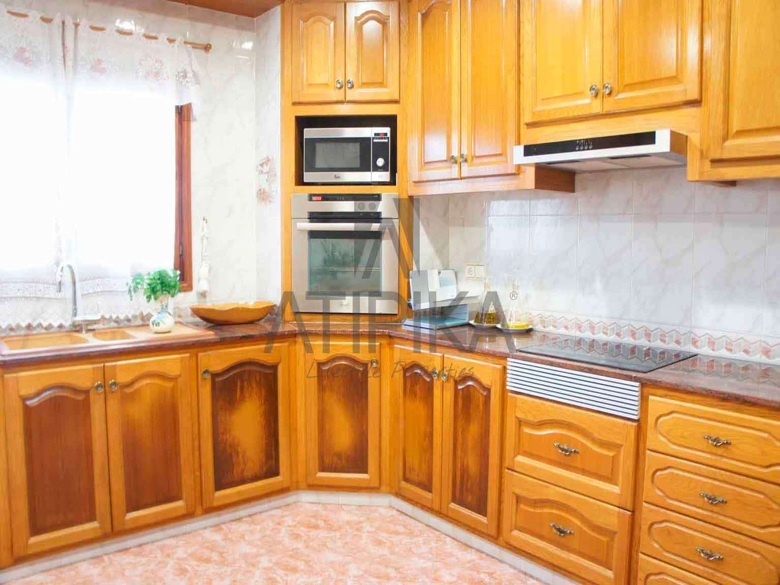 3 soveværelse Villa til salg i La Argentina med swimmingpool - € 990.000 (Ref: 5098063)