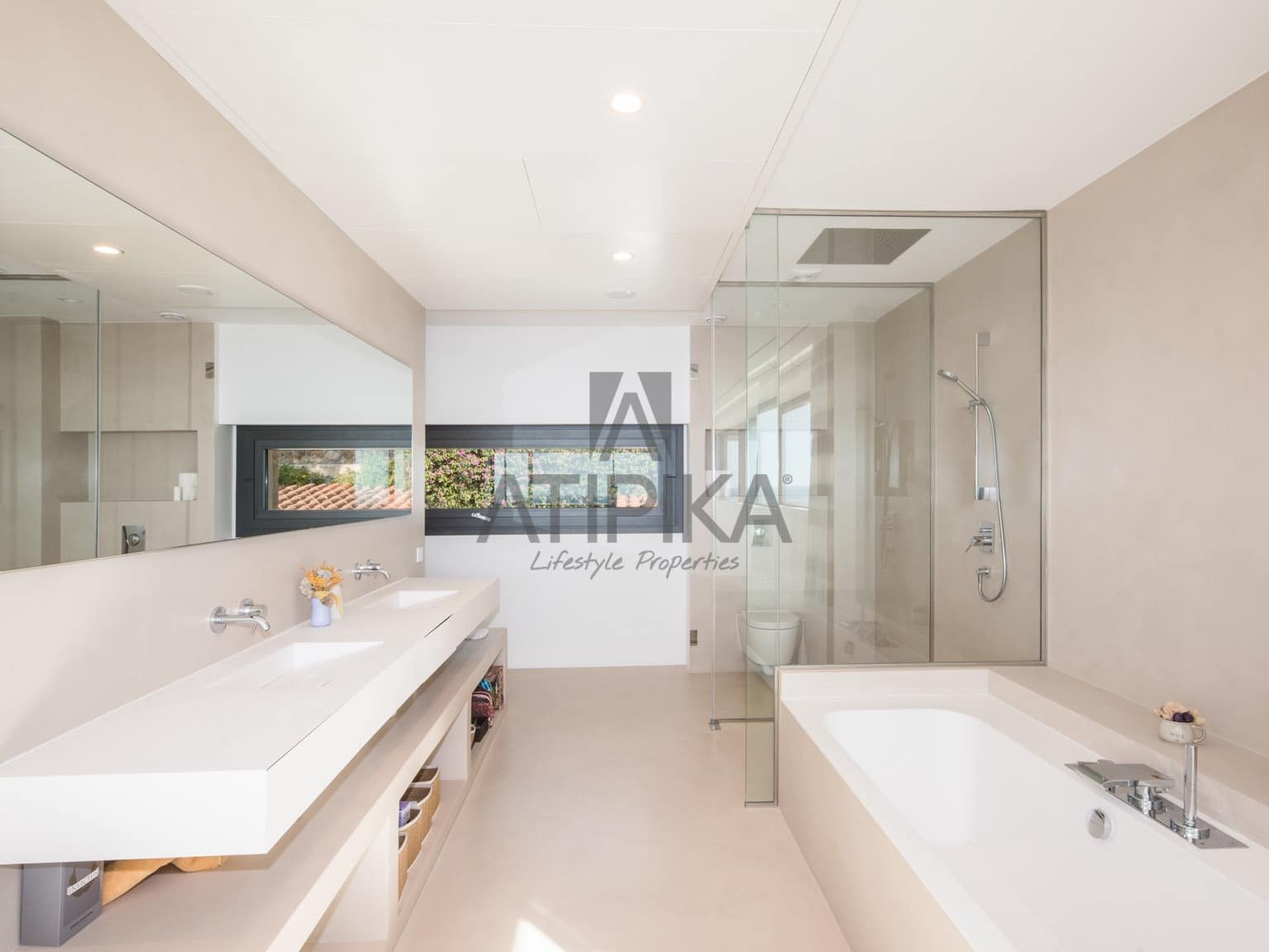 6 soveværelse Villa til salg i Castelldefels med swimmingpool - € 3.600.000 (Ref: 6025874)