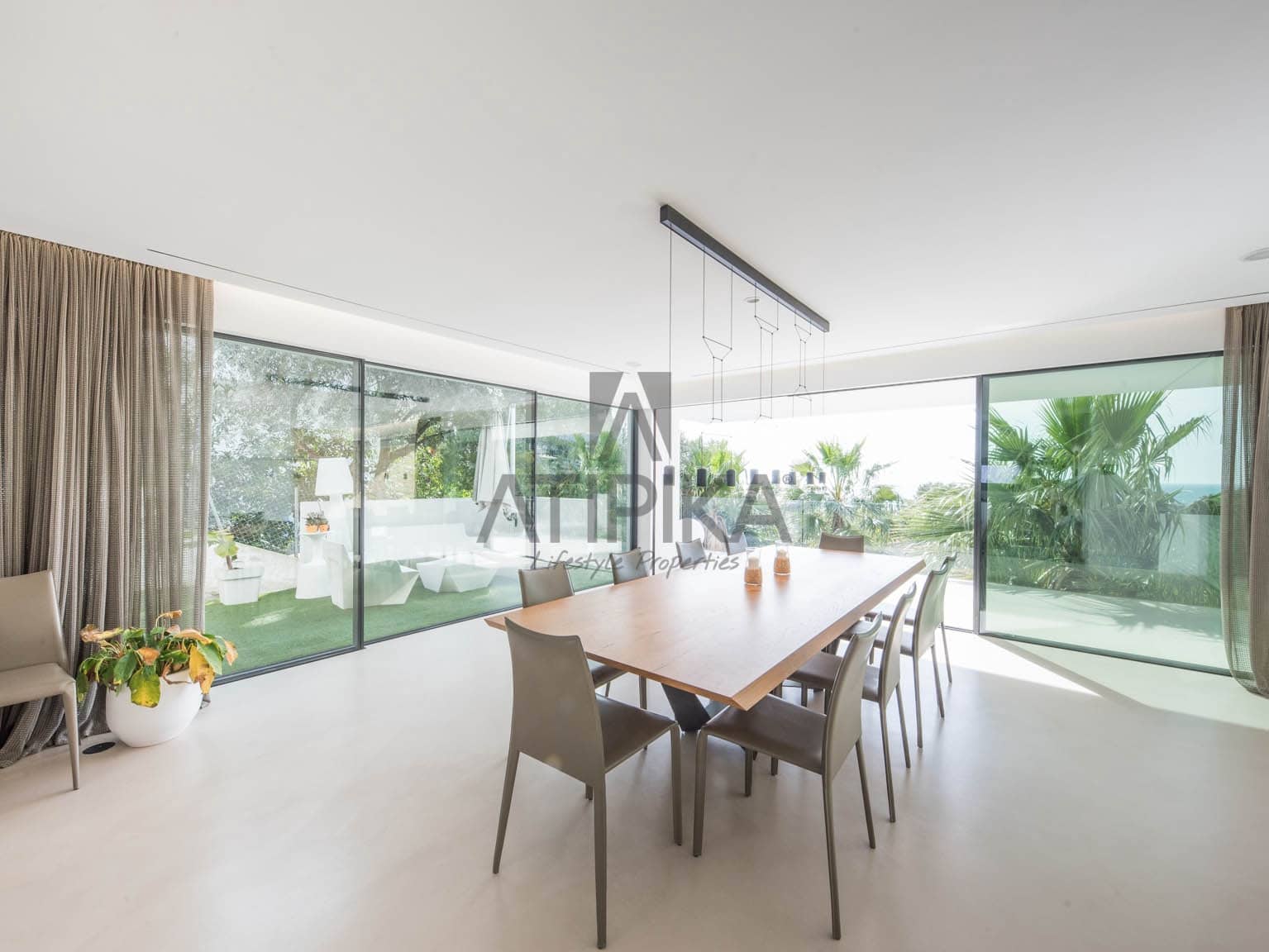 6 soveværelse Villa til salg i Castelldefels med swimmingpool - € 3.600.000 (Ref: 6025874)