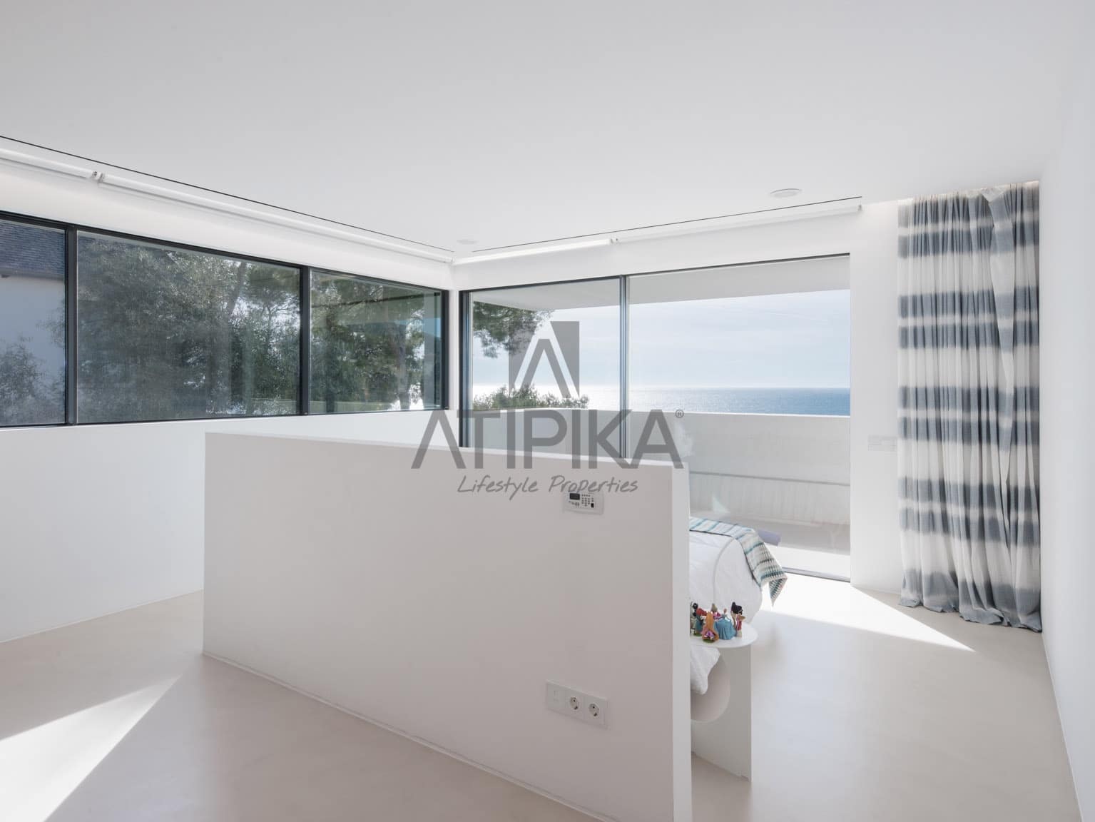 6 soveværelse Villa til salg i Castelldefels med swimmingpool - € 3.600.000 (Ref: 6025874)
