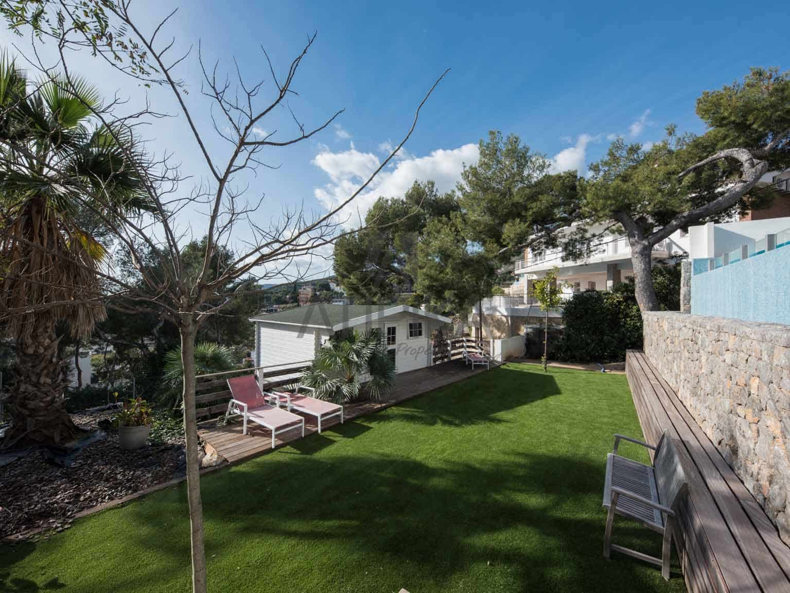 6 soveværelse Villa til salg i Castelldefels med swimmingpool - € 3.600.000 (Ref: 6025874)