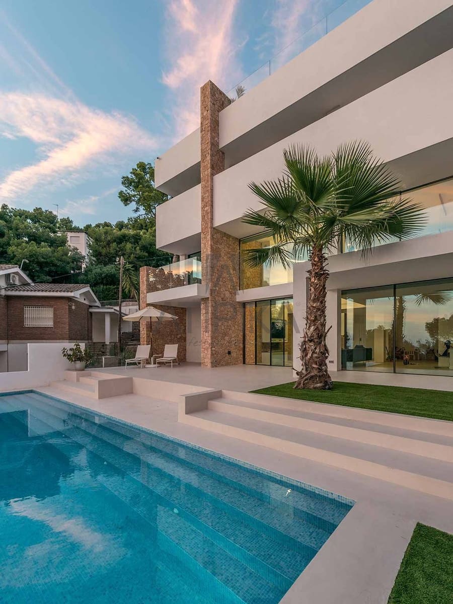 6 soveværelse Villa til salg i Castelldefels med swimmingpool - € 3.600.000 (Ref: 6025874)
