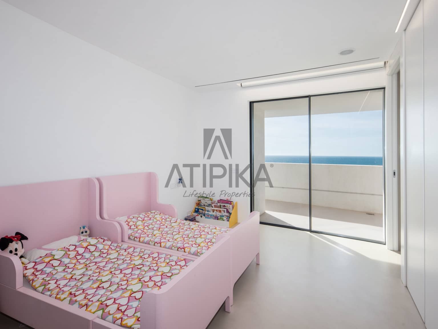 6 soveværelse Villa til salg i Castelldefels med swimmingpool - € 3.600.000 (Ref: 6025874)