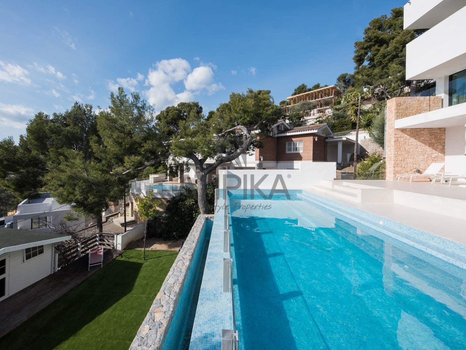 6 soveværelse Villa til salg i Castelldefels med swimmingpool - € 3.600.000 (Ref: 6025874)