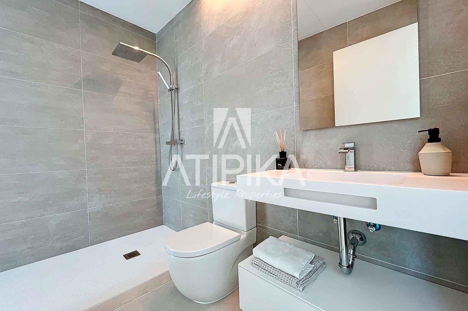 4 sypialnia Willa na sprzedaż w Sitges z basenem - 2 800 000 € (Ref: 6025917)