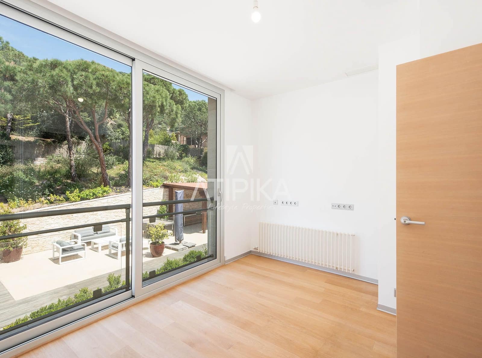 6 makuuhuone Huvila vuokrattavana paikassa Cabrils mukana uima-altaan - 14 800 € (Ref: 6070795)