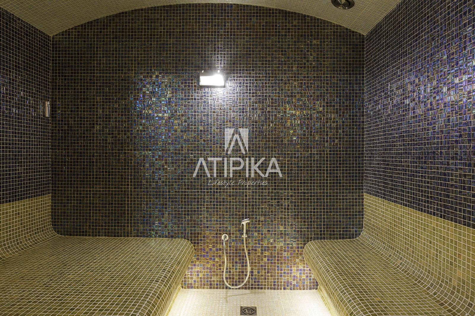 6 makuuhuone Huvila vuokrattavana paikassa Cabrils mukana uima-altaan - 14 800 € (Ref: 6070795)