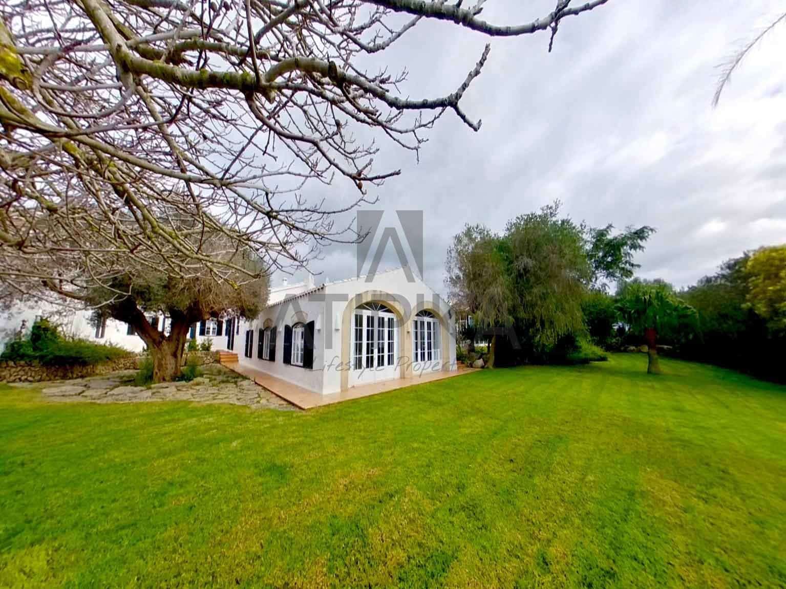 6 soveværelse Finca/Landehus til salg i Alayor / Alaior med swimmingpool - € 4.000.000 (Ref: 6619651)