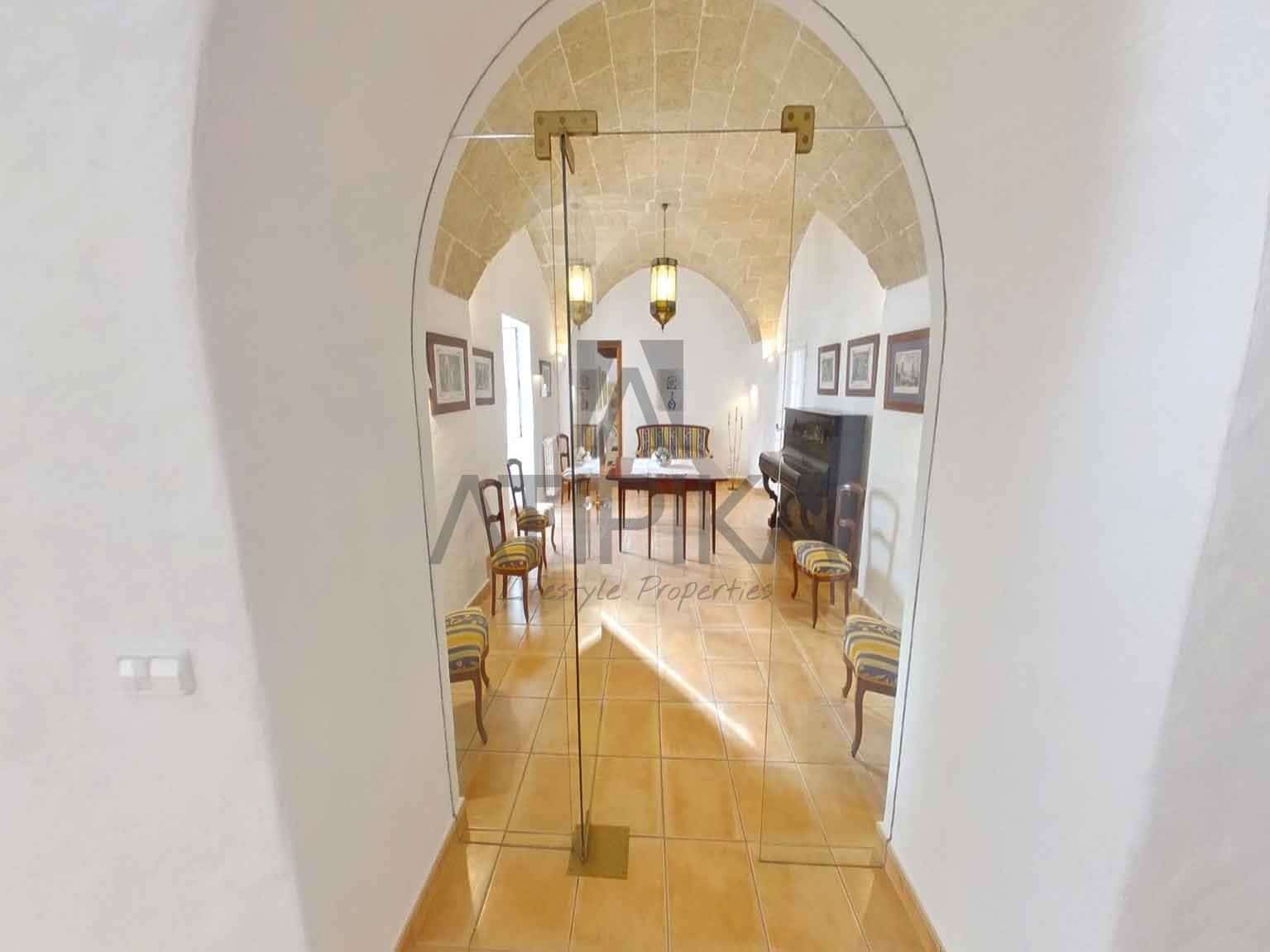 6 soveværelse Finca/Landehus til salg i Alayor / Alaior med swimmingpool - € 4.000.000 (Ref: 6619651)