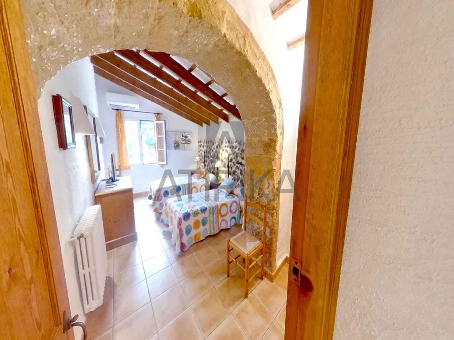 6 soveværelse Finca/Landehus til salg i Alayor / Alaior med swimmingpool - € 4.000.000 (Ref: 6619651)