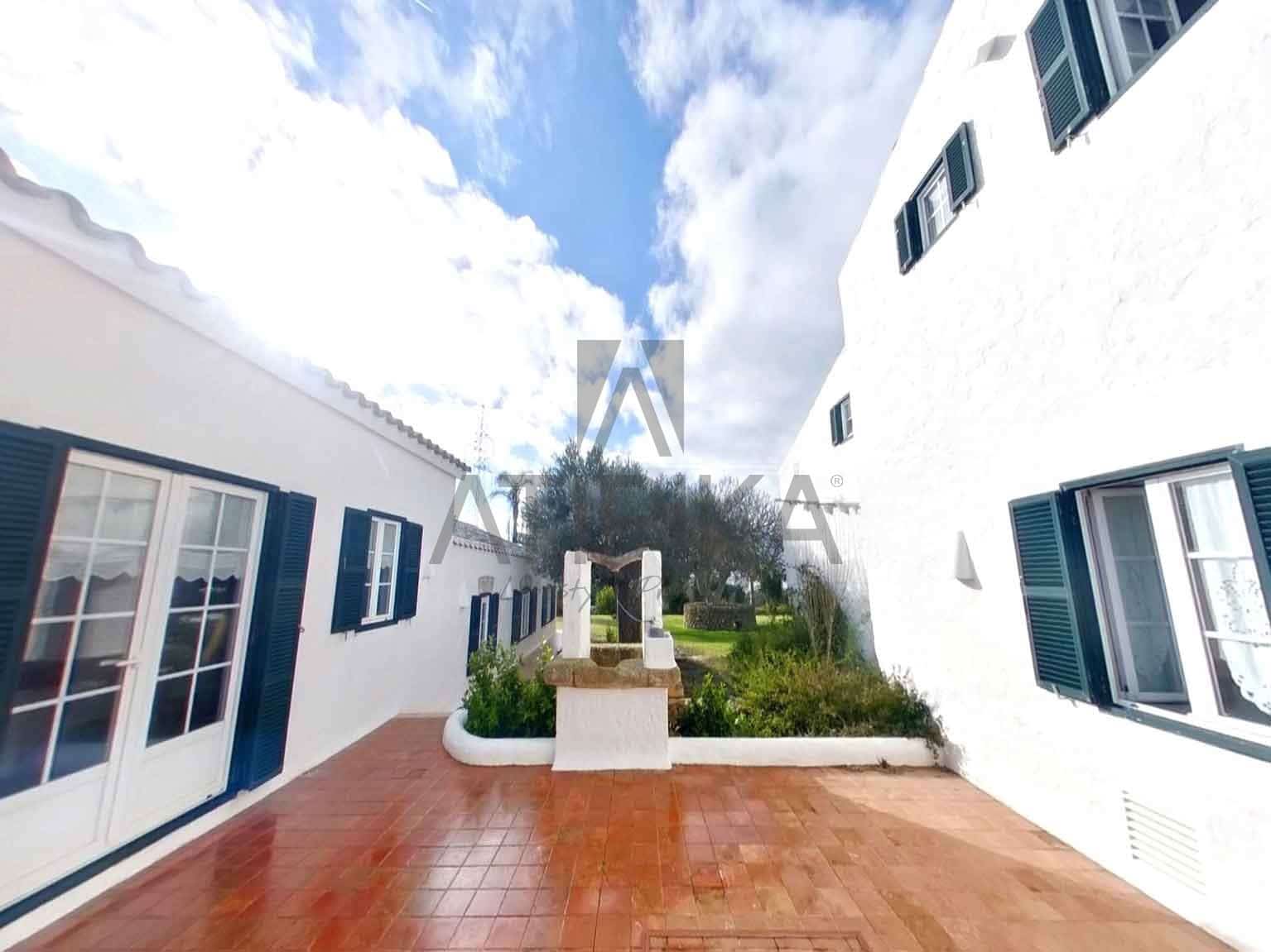 6 soveværelse Finca/Landehus til salg i Alayor / Alaior med swimmingpool - € 4.000.000 (Ref: 6619651)