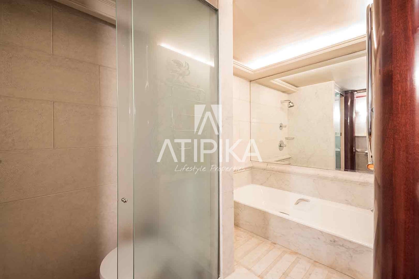 4 bedroom Apartment for sale in Barcelona city - € 13,800,000 (Ref: 6835929)