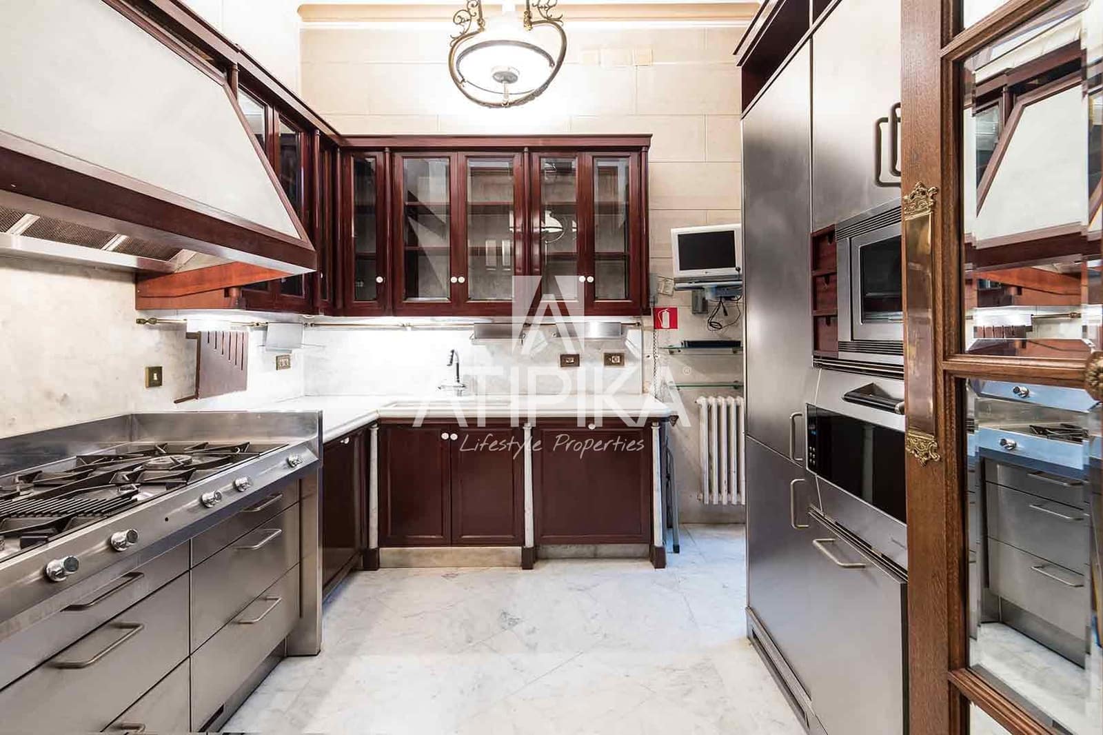 4 bedroom Apartment for sale in Barcelona city - € 13,800,000 (Ref: 6835929)