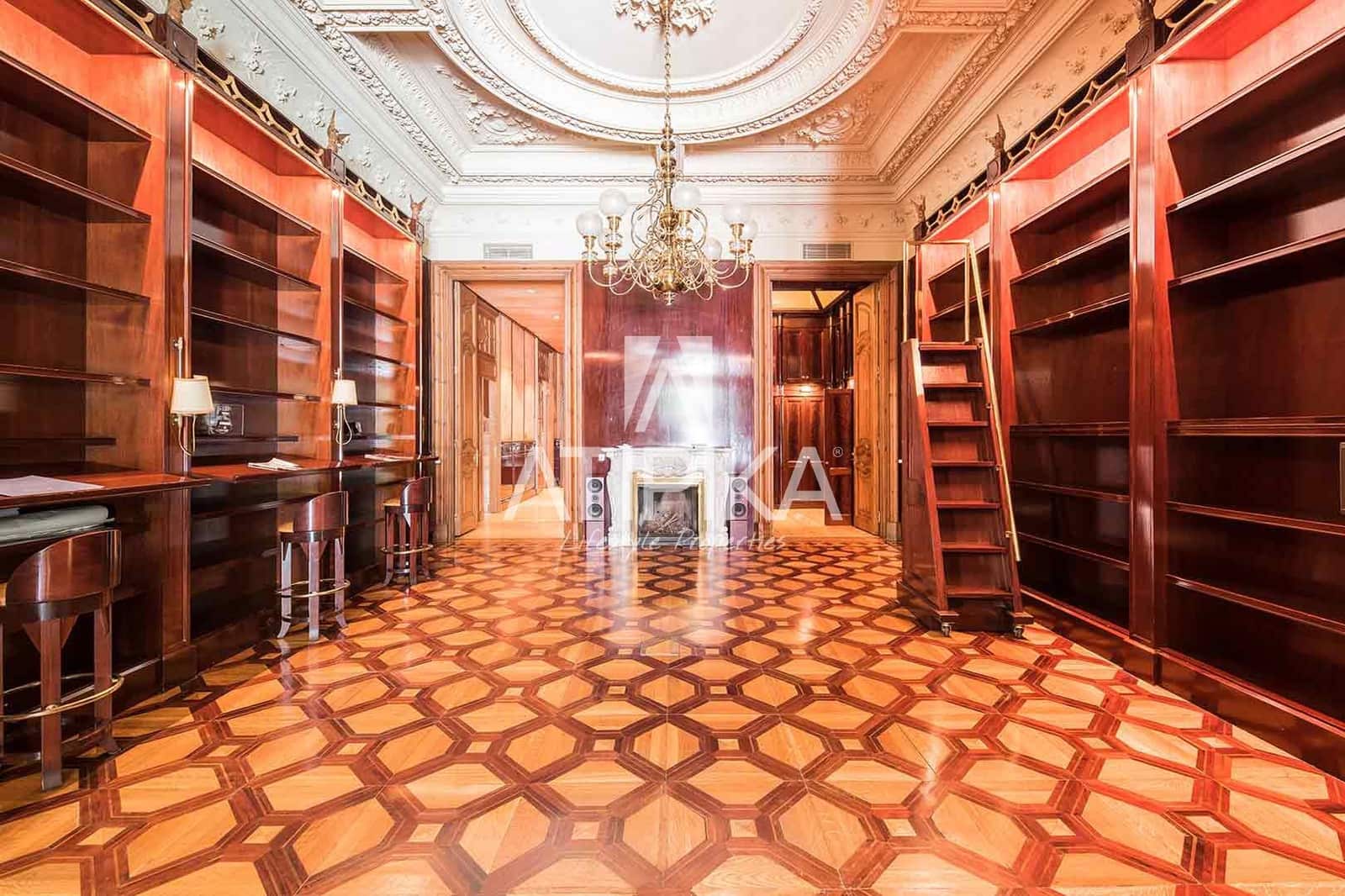 4 bedroom Apartment for sale in Barcelona city - € 13,800,000 (Ref: 6835929)