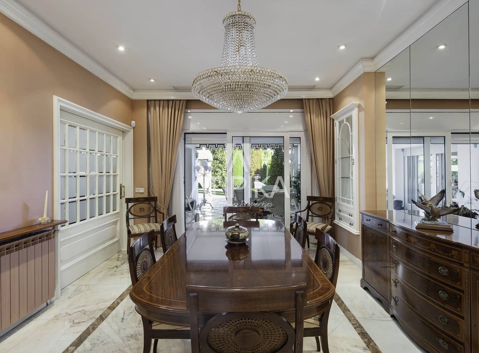 6 soveværelse Villa til salg i Barcelona by med swimmingpool - € 4.100.000 (Ref: 6983636)