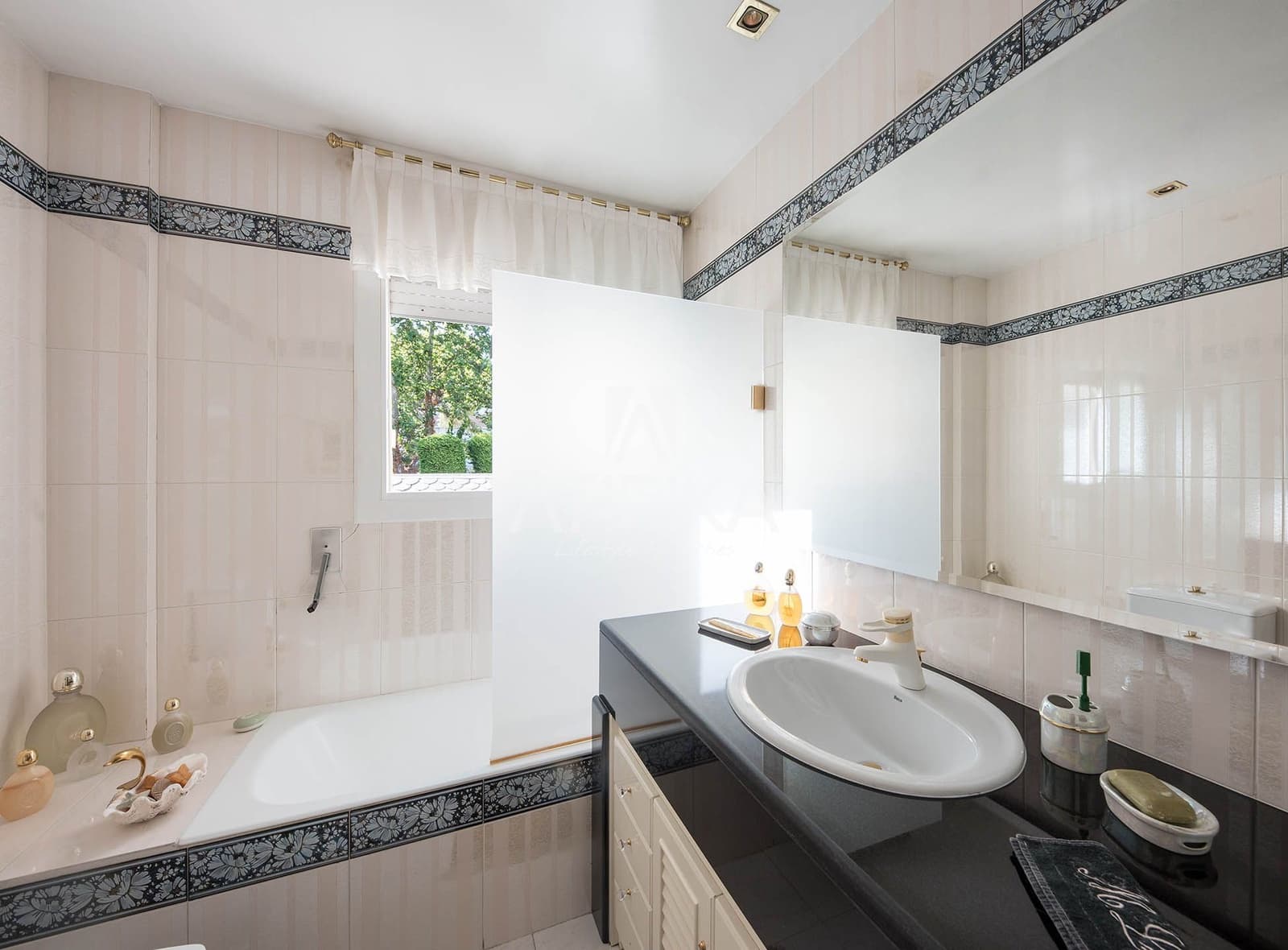 6 soveværelse Villa til salg i Barcelona by med swimmingpool - € 4.100.000 (Ref: 6983636)