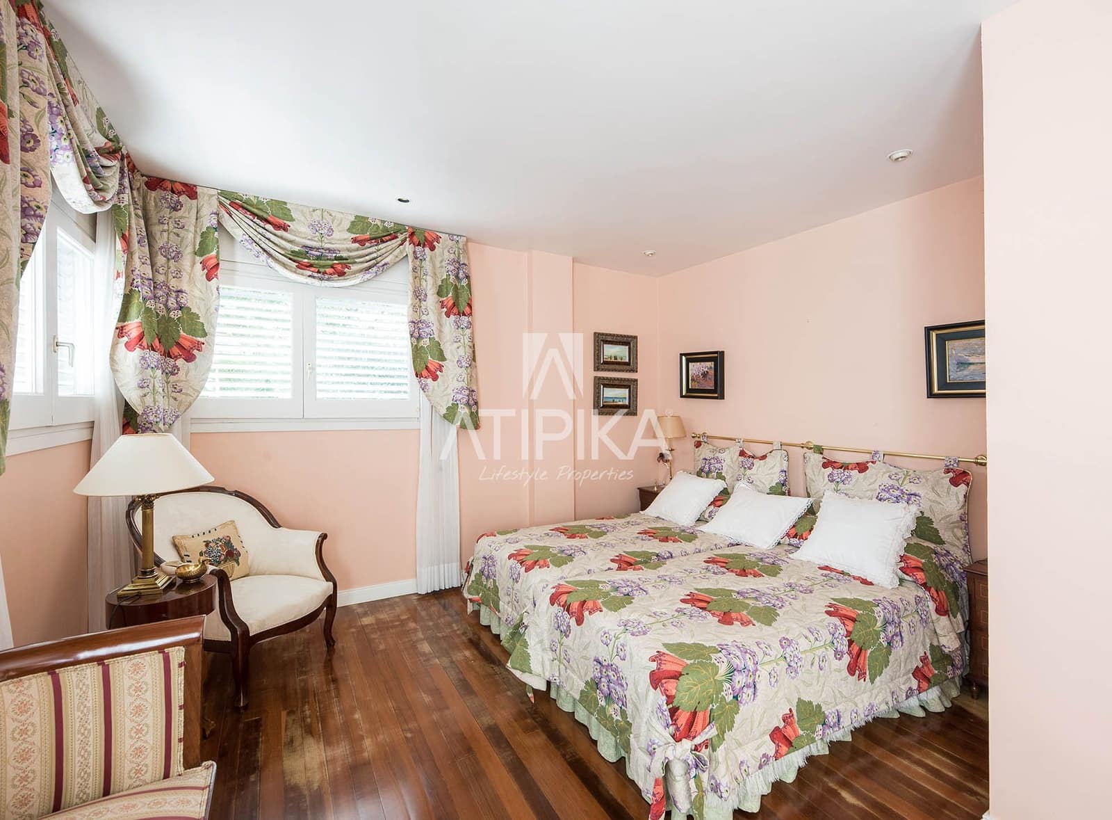 6 soveværelse Villa til salg i Barcelona by med swimmingpool - € 4.100.000 (Ref: 6983636)