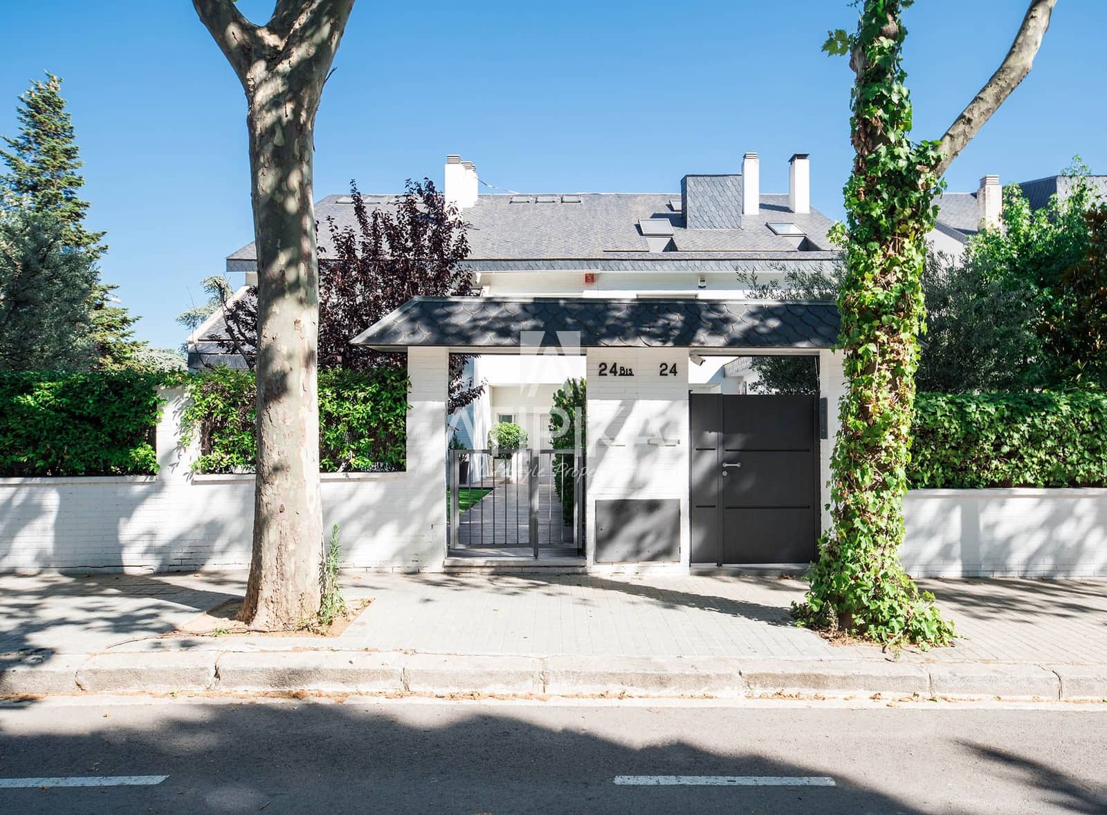 6 soveværelse Villa til salg i Barcelona by med swimmingpool - € 4.100.000 (Ref: 6983636)