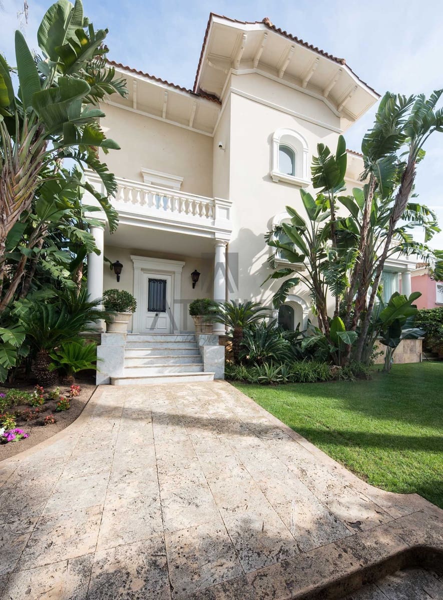 5 soveværelse Villa til salg i Sitges med swimmingpool - € 4.500.000 (Ref: 7088357)