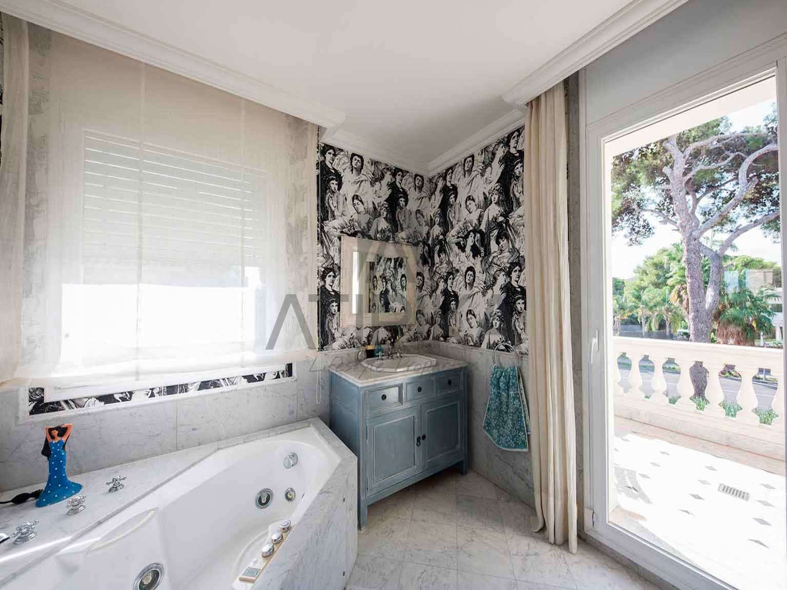 5 soveværelse Villa til salg i Sitges med swimmingpool - € 4.500.000 (Ref: 7088357)