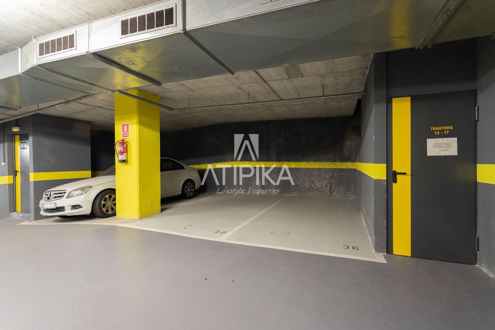 2 bedroom Penthouse for sale in Barcelona city - € 1,900,000 (Ref: 7160210)