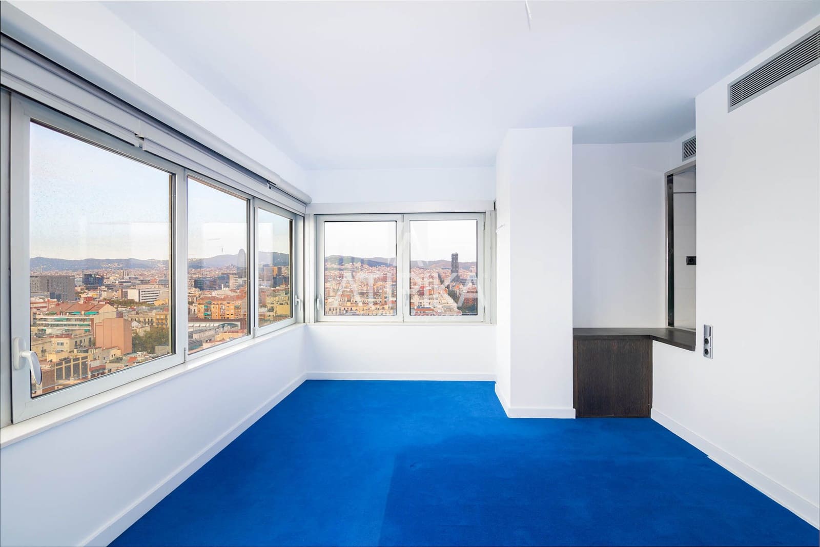 2 bedroom Penthouse for sale in Barcelona city - € 1,900,000 (Ref: 7160210)