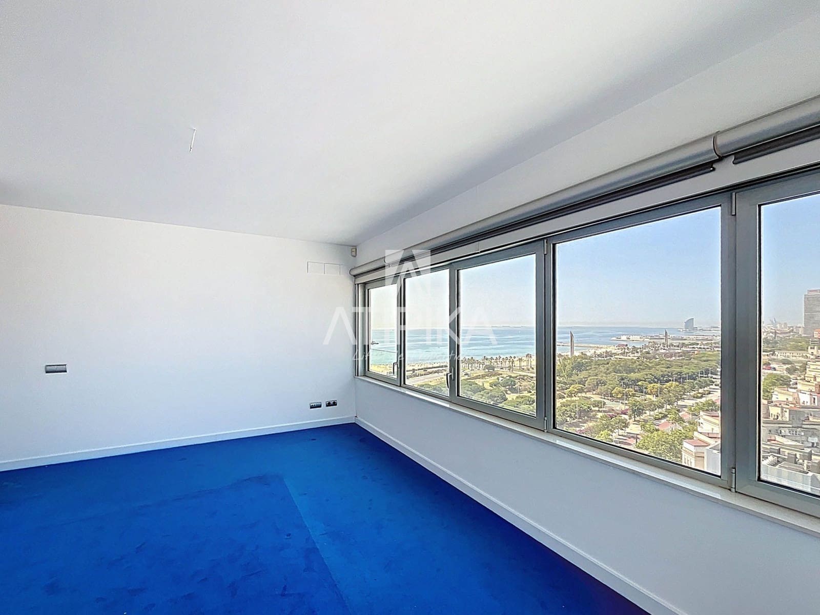 2 bedroom Penthouse for sale in Barcelona city - € 1,900,000 (Ref: 7160210)