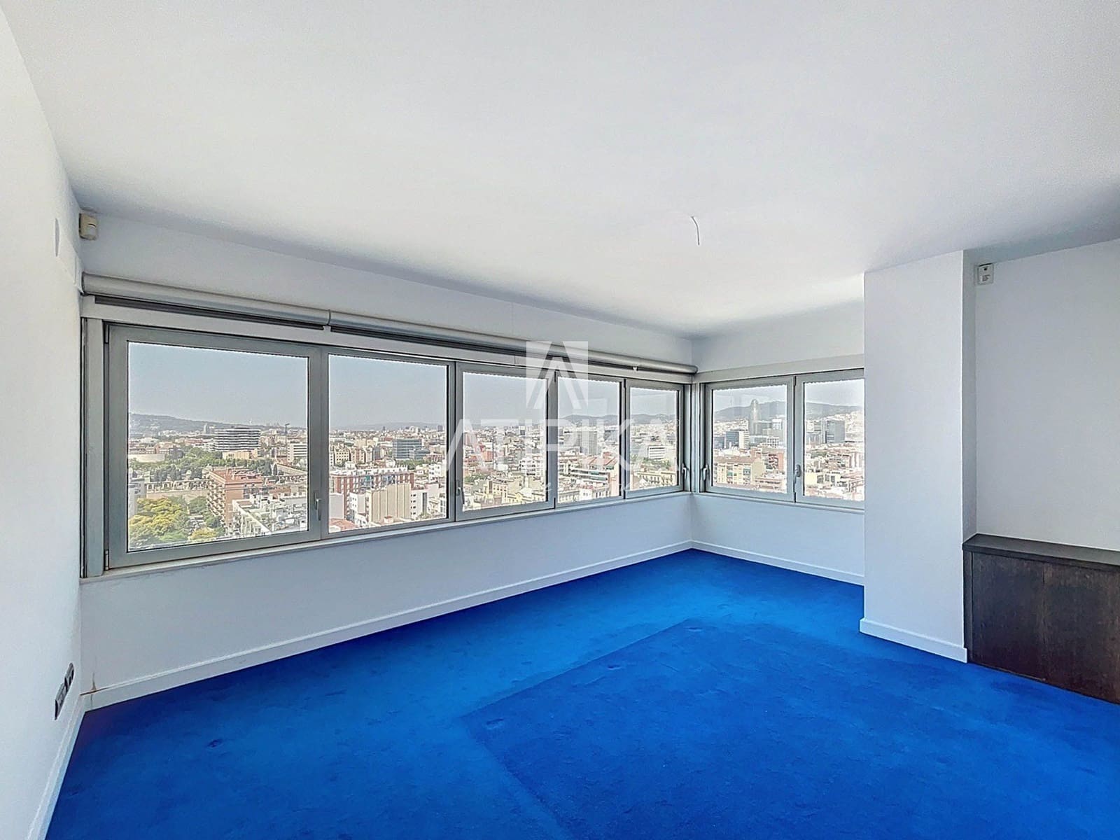 2 bedroom Penthouse for sale in Barcelona city - € 1,900,000 (Ref: 7160210)