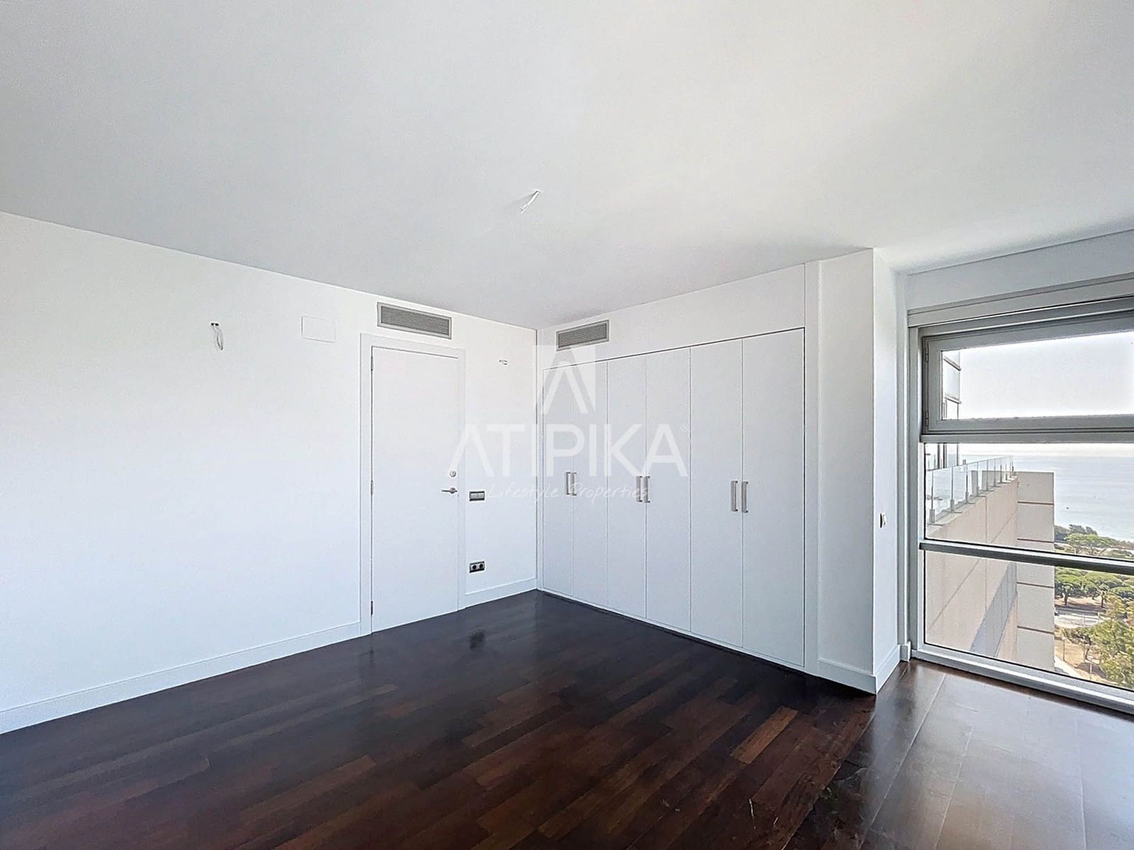 2 bedroom Penthouse for sale in Barcelona city - € 1,900,000 (Ref: 7160210)