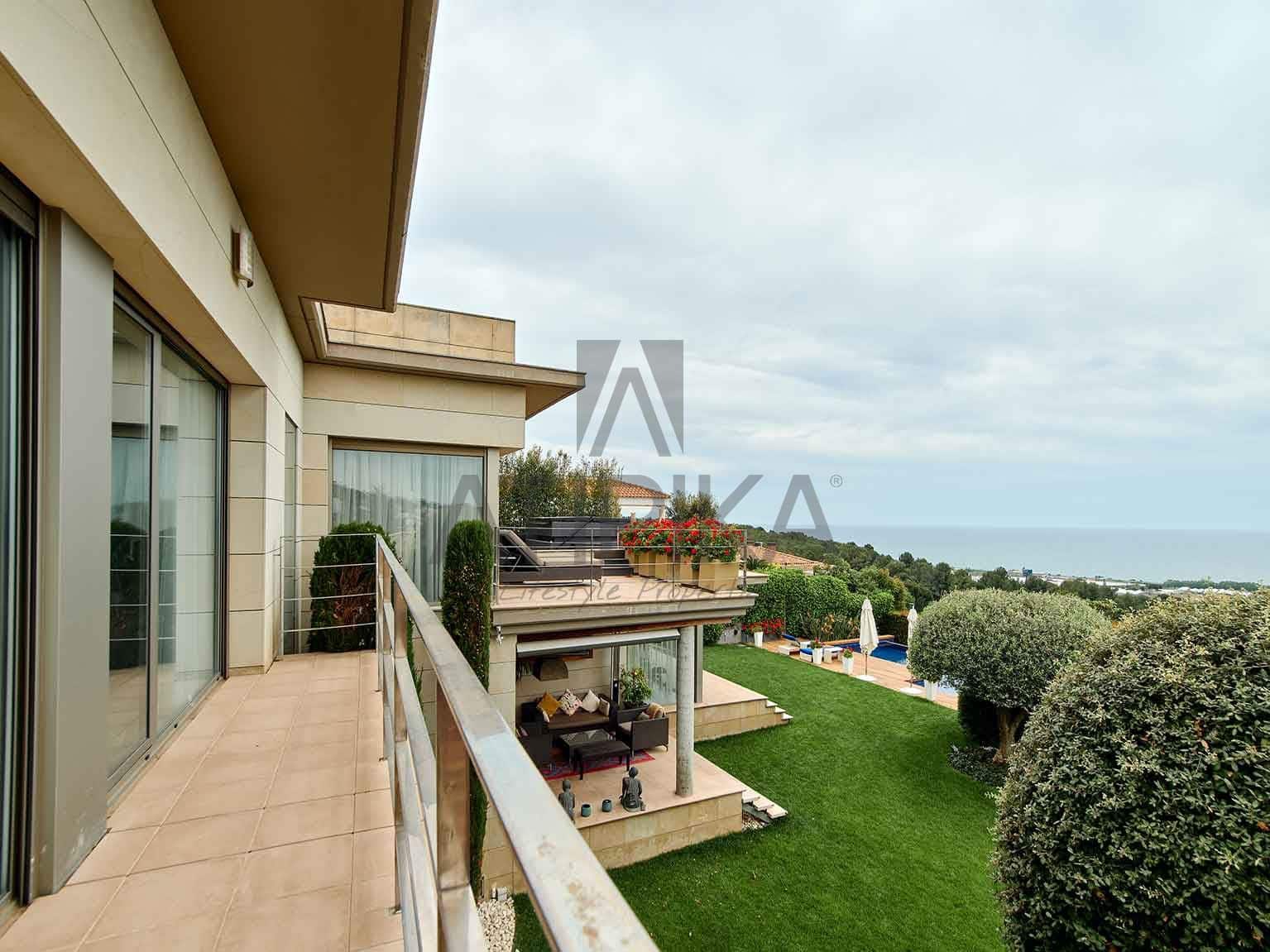 5 soveværelse Villa til salg i Teia med swimmingpool - € 3.200.000 (Ref: 7178813)