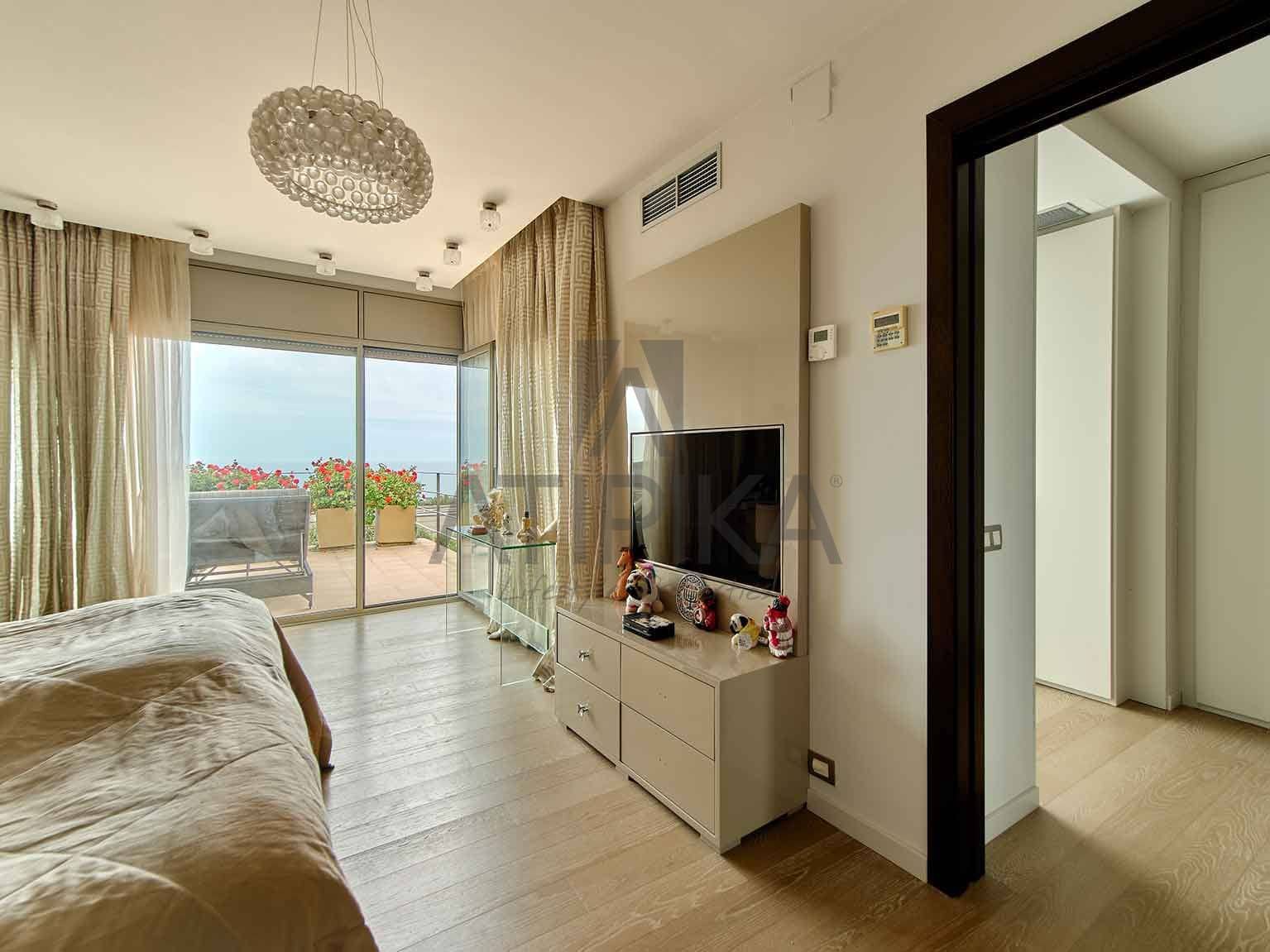 5 soveværelse Villa til salg i Teia med swimmingpool - € 3.200.000 (Ref: 7178813)