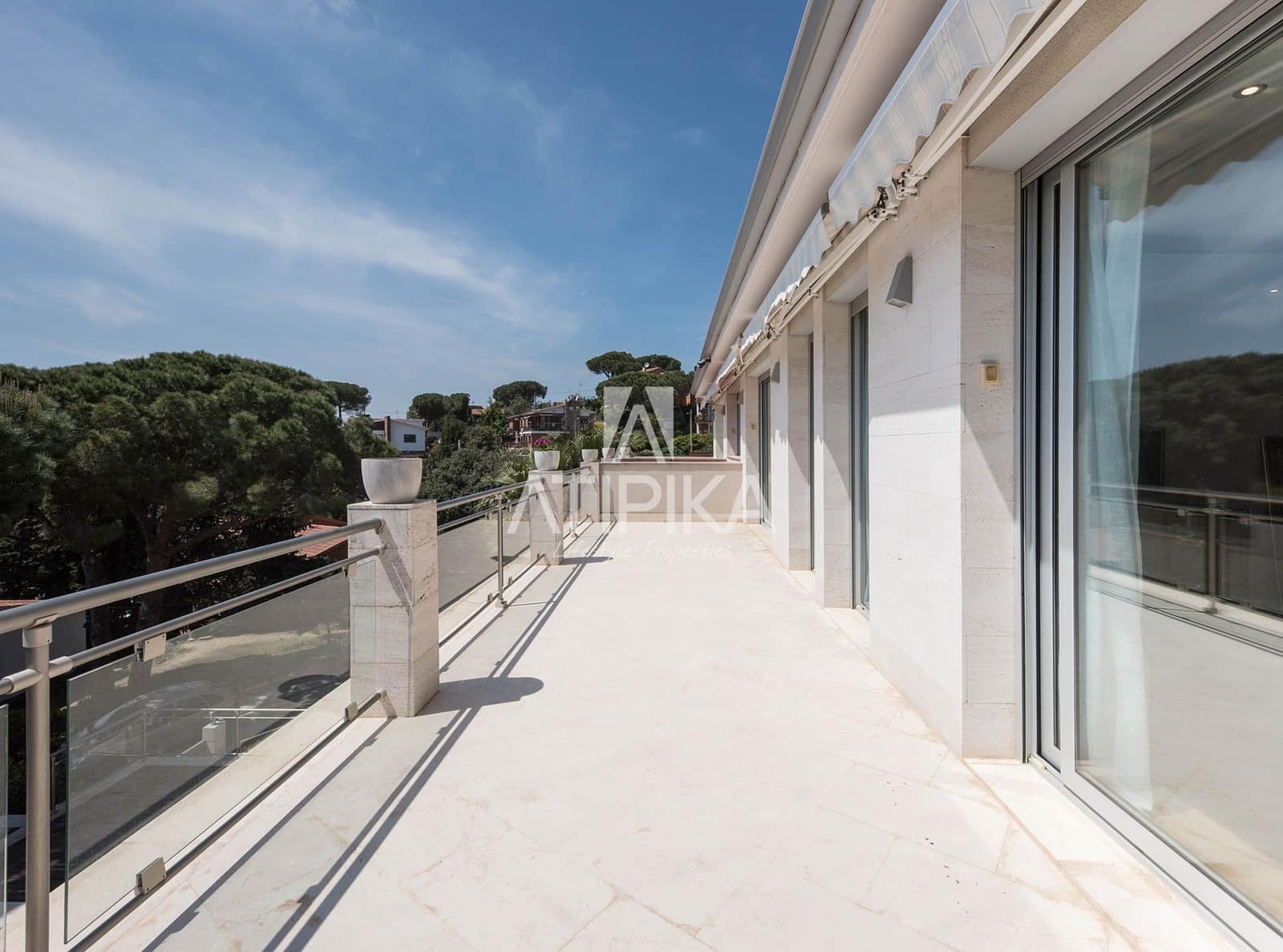 6 soveværelse Villa til salg i Cabrils med swimmingpool - € 4.200.000 (Ref: 7187424)