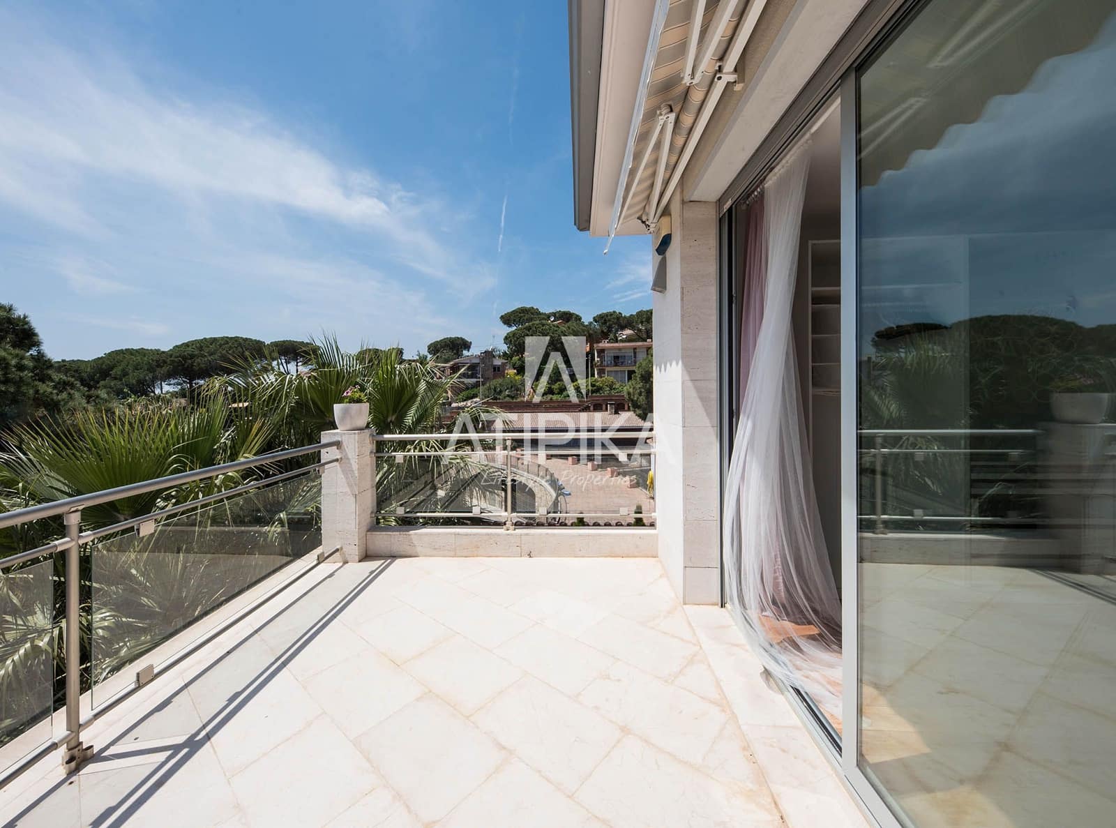 6 soveværelse Villa til salg i Cabrils med swimmingpool - € 4.200.000 (Ref: 7187424)