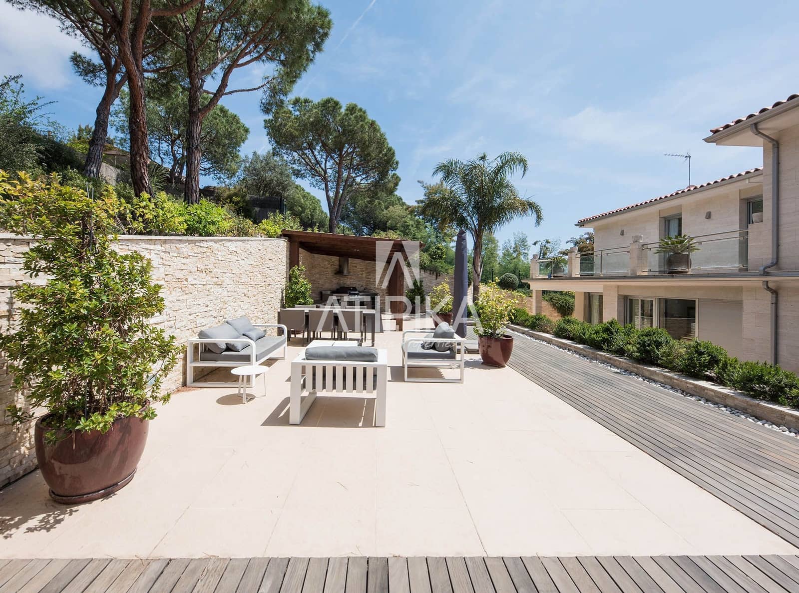 6 soveværelse Villa til salg i Cabrils med swimmingpool - € 4.200.000 (Ref: 7187424)