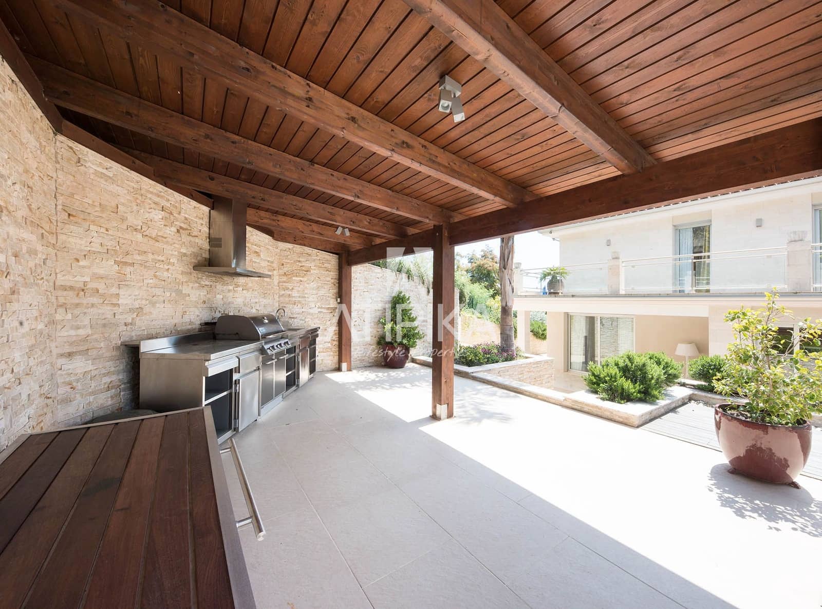 6 soveværelse Villa til salg i Cabrils med swimmingpool - € 4.200.000 (Ref: 7187424)