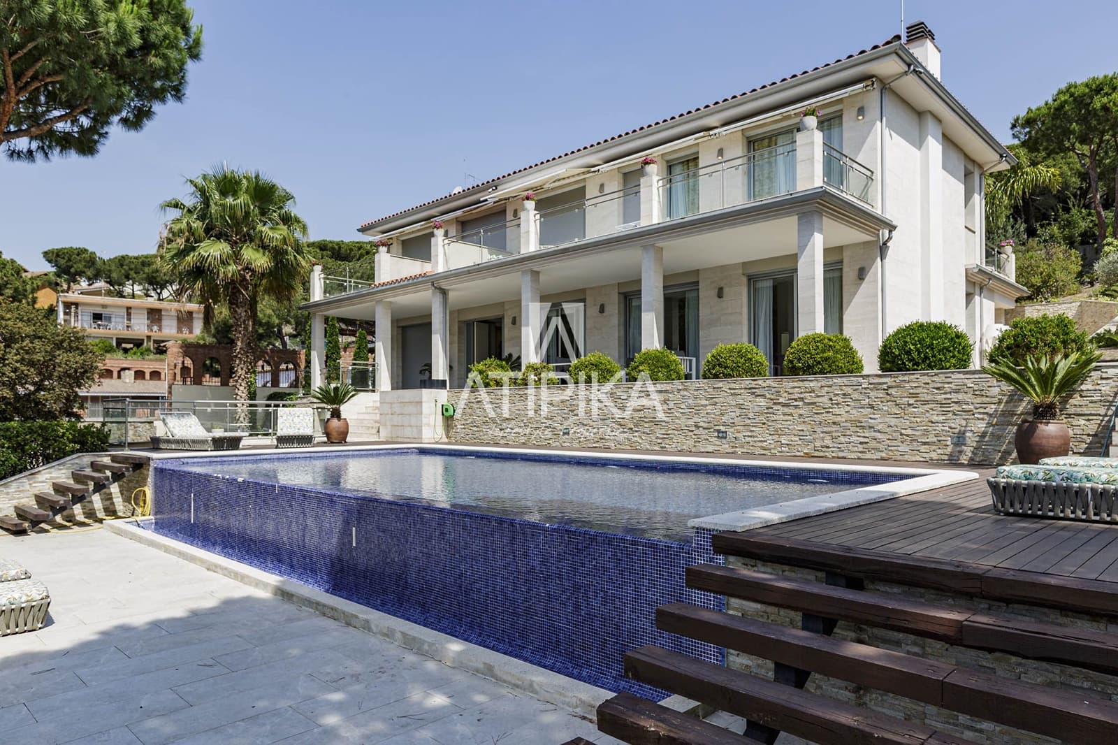 6 soveværelse Villa til salg i Cabrils med swimmingpool - € 4.200.000 (Ref: 7187424)