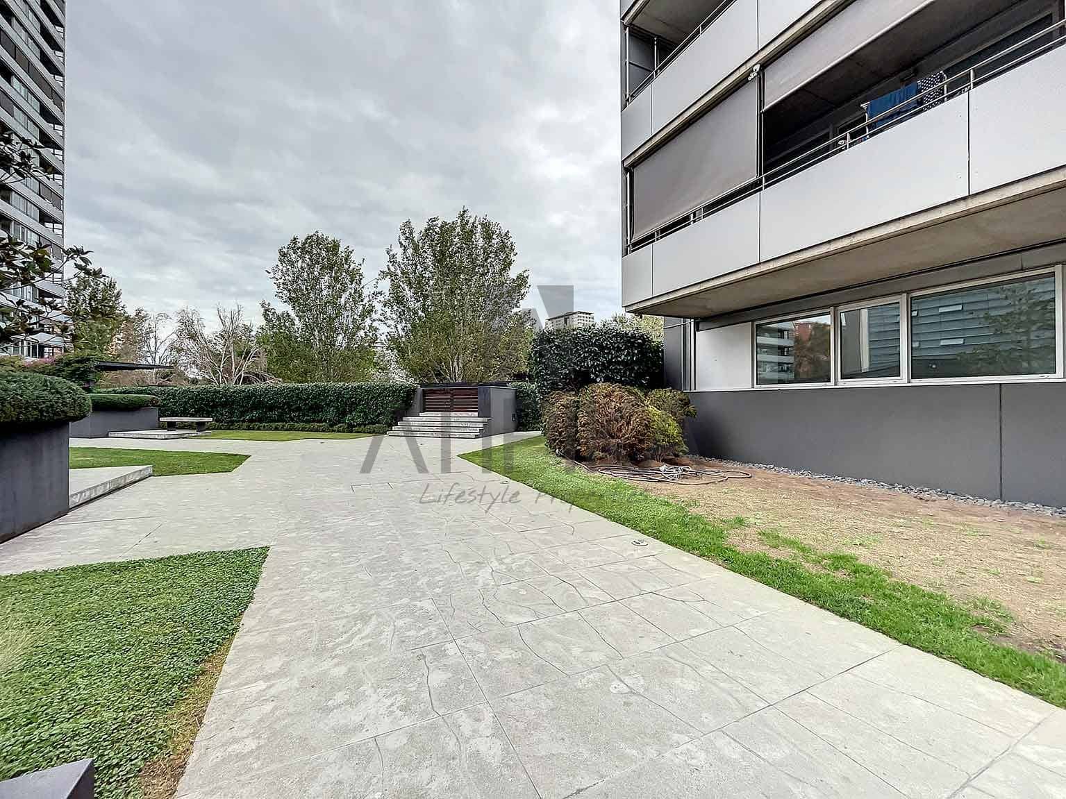 1 bedroom Apartment for sale in Barcelona city with pool - € 549,000 (Ref: 7237743)