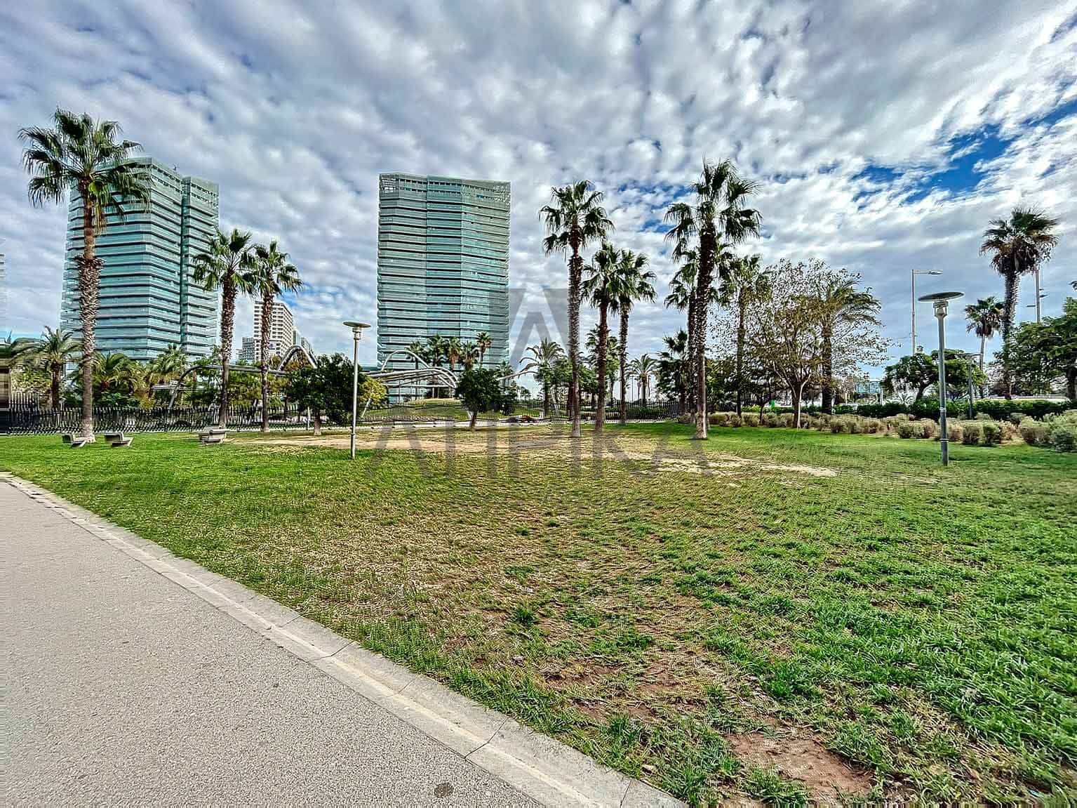 1 bedroom Apartment for sale in Barcelona city with pool - € 549,000 (Ref: 7237743)