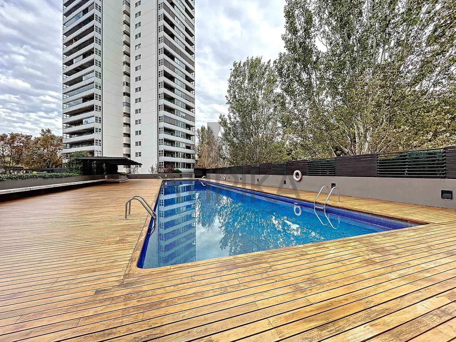 1 bedroom Apartment for sale in Barcelona city with pool - € 549,000 (Ref: 7237743)