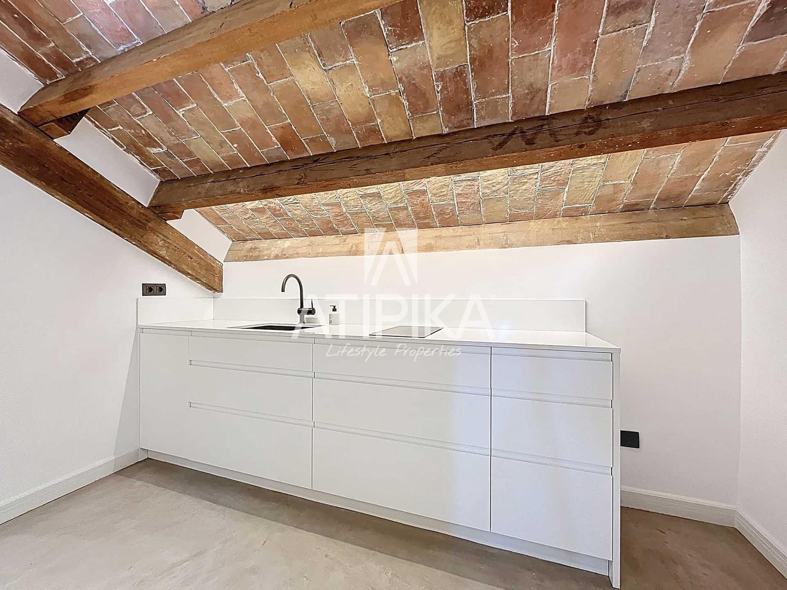 6 soveværelse Villa til leje i Sitges med swimmingpool - € 8.000 (Ref: 7249265)