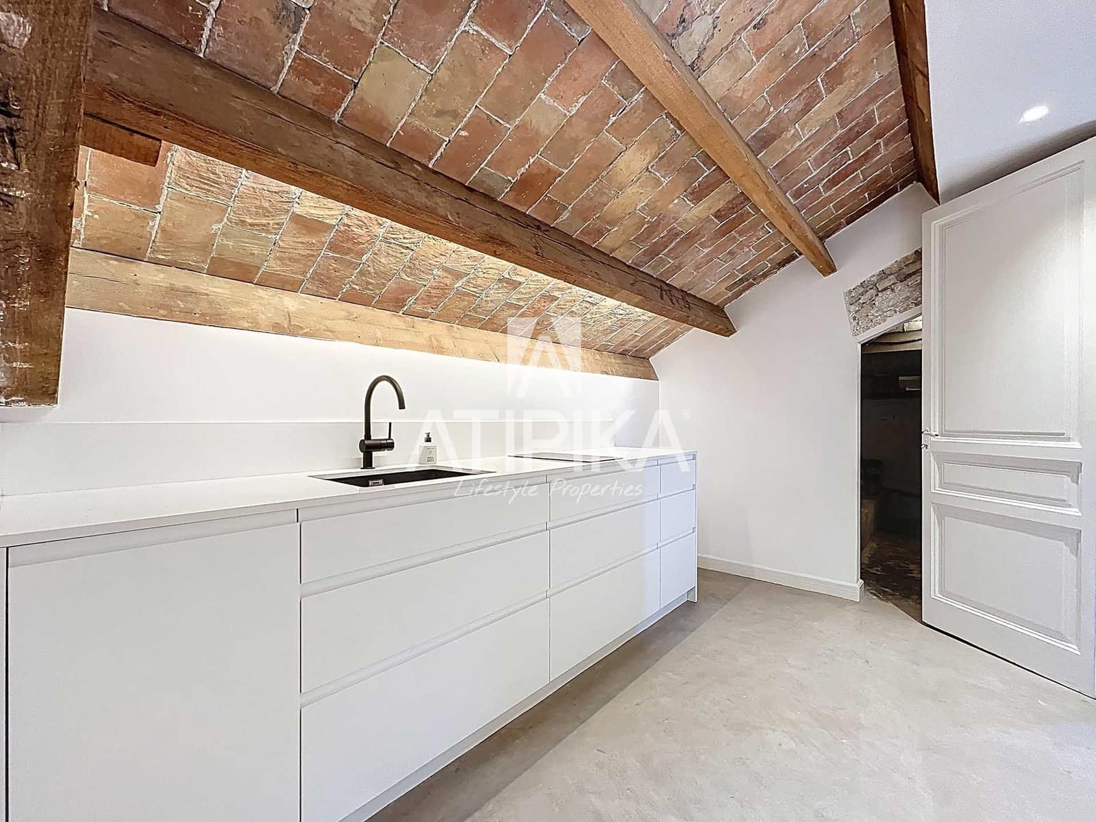 6 soveværelse Villa til leje i Sitges med swimmingpool - € 8.000 (Ref: 7249265)