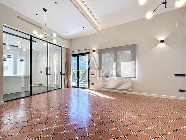 6 bedroom Villa for rent in Sitges with pool - € 8,000 (Ref: 7249265)