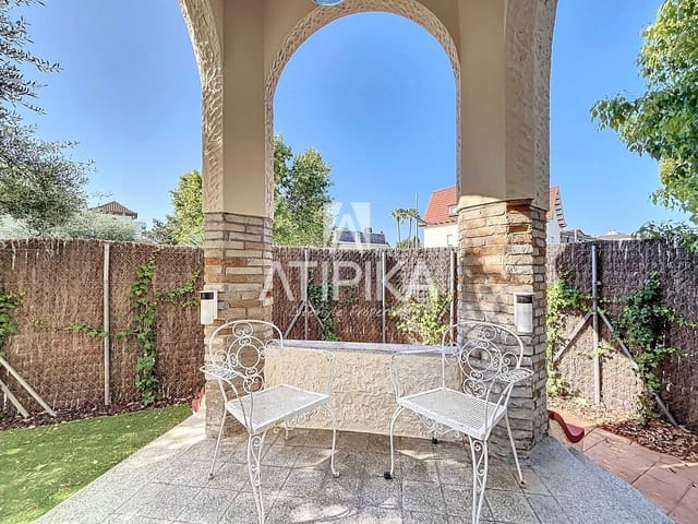 6 bedroom Villa for rent in Sitges with pool - € 8,000 (Ref: 7249265)